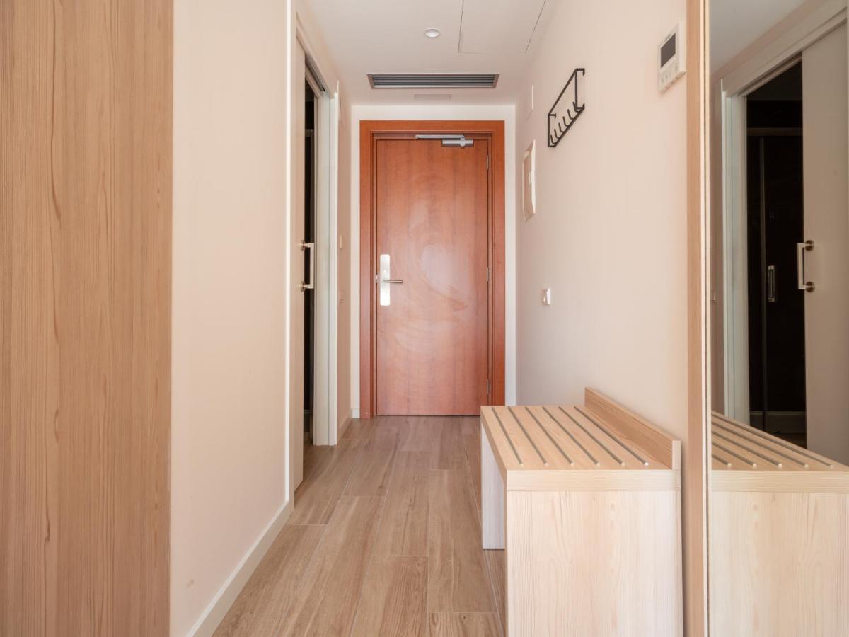 Limehome Barcelona Carrer De Besalu 82 Exterior photo