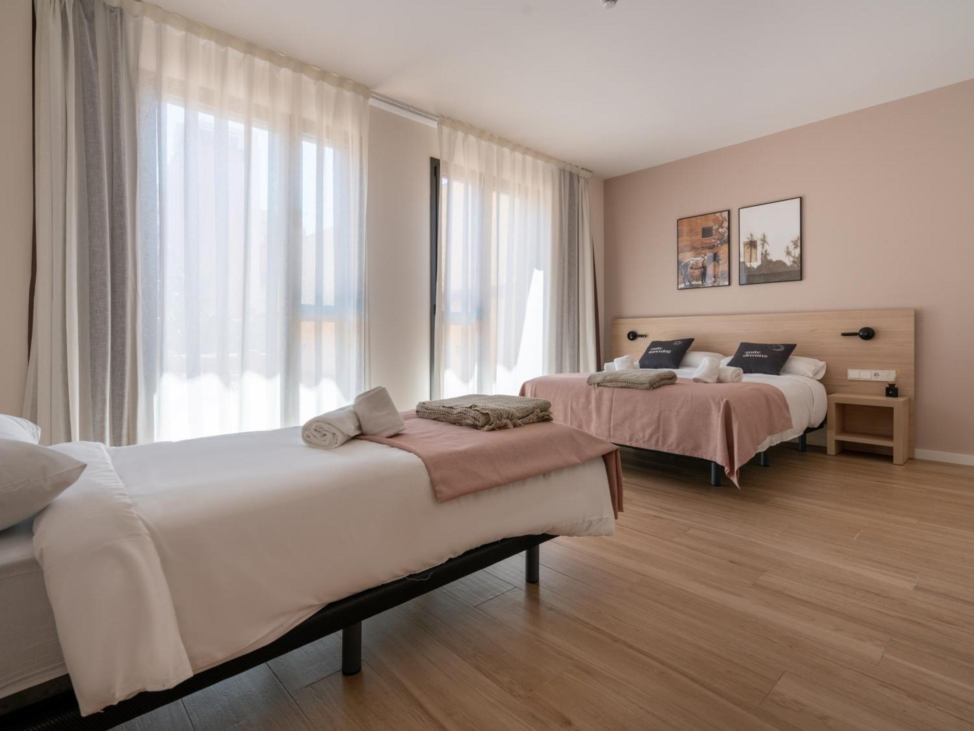 Limehome Barcelona Carrer De Besalu 82 Exterior photo