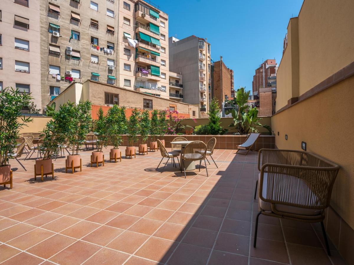 Limehome Barcelona Carrer De Besalu 82 Exterior photo